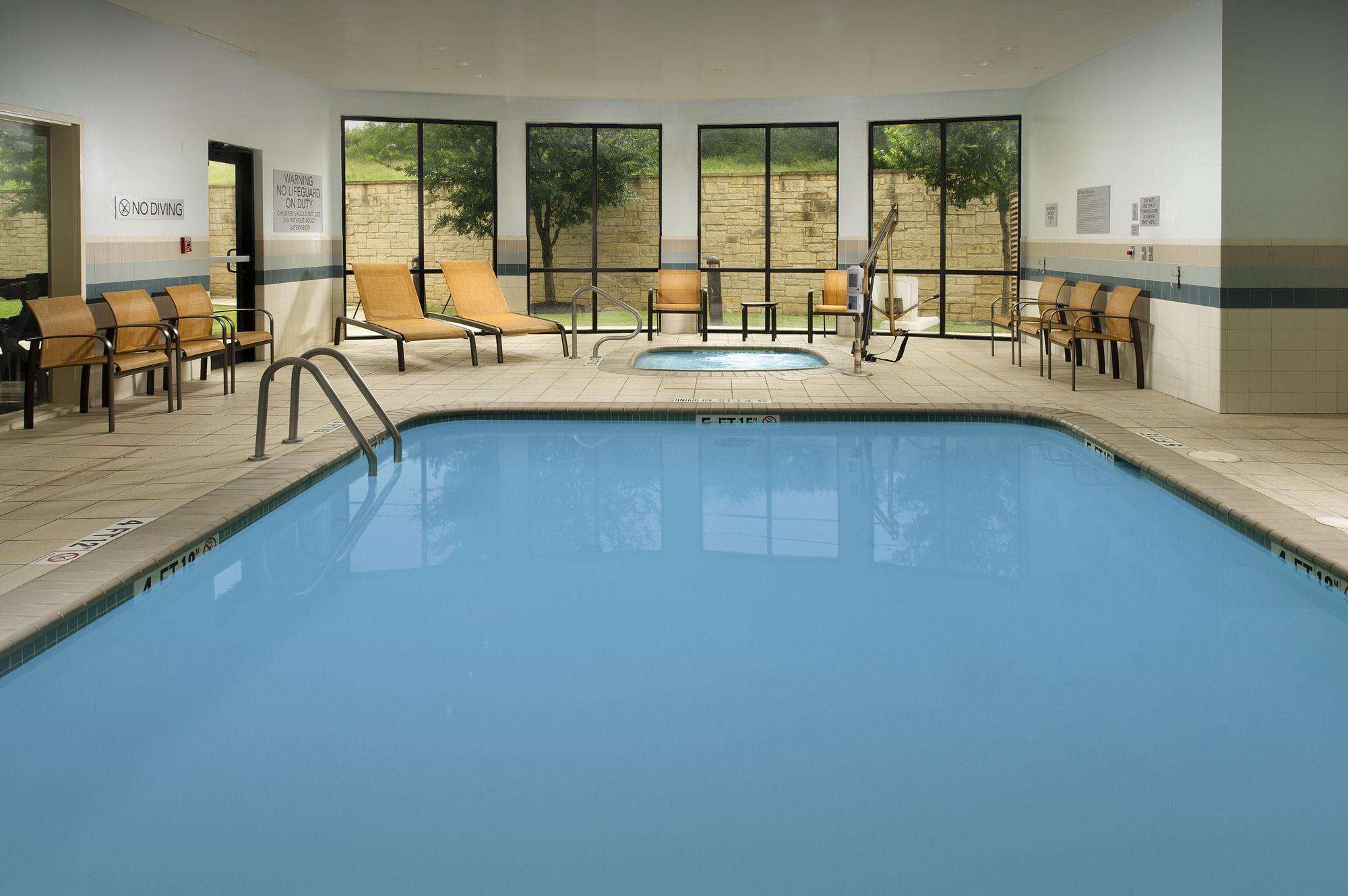 Courtyard By Marriott San Antonio Seaworld/Lackland Eksteriør bilde