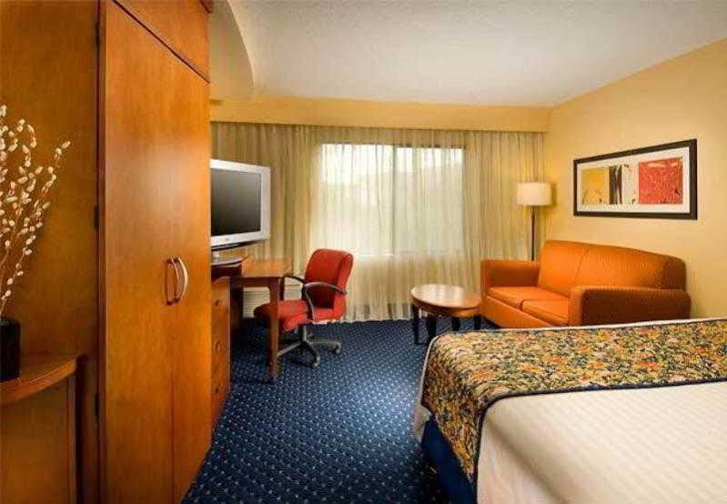 Courtyard By Marriott San Antonio Seaworld/Lackland Eksteriør bilde